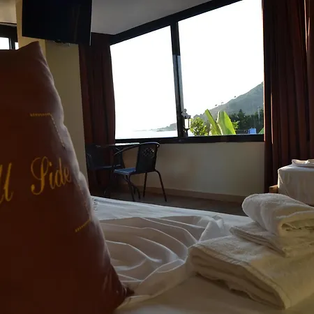 Hill Side Hotel Durrës